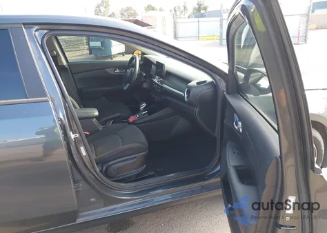 2021 Kia Forte Lxs from USA, damaged, VIN 3KPF24ADXME380877